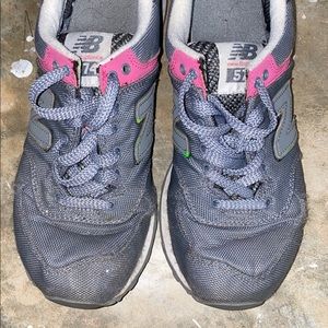 New Balance Tennis Shoes